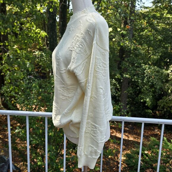 American Weekend Womens Vtg White Beige Chunky Knit Floral Rose Sweater S/M*Read - Picture 3 of 5